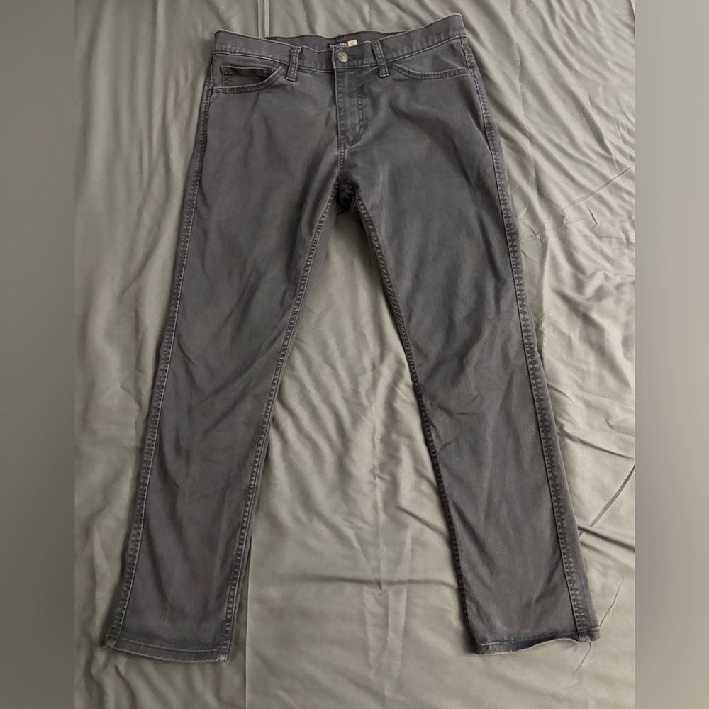 Dockers Men's Black Straight Fit Size 32x30 Grey Straight Leg Dark Wash